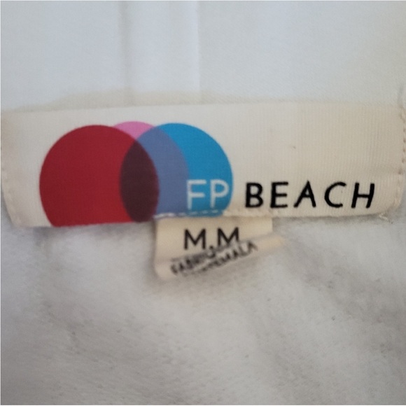 Free People Beach Alexis Skirt Size
Medium White - Picture 4 of 7